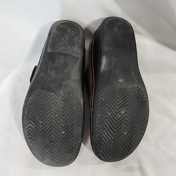 Brown Leather Slip-On Clogs - Picture 5 of 5